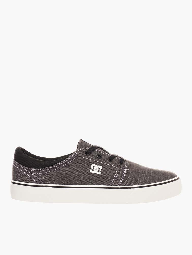 MyRunway | Shop DC Shoes Black & White Trase Tx Se Sneakers for
